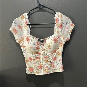 Lulu's Cream Cap Sleeve Ruched Crop Blouse